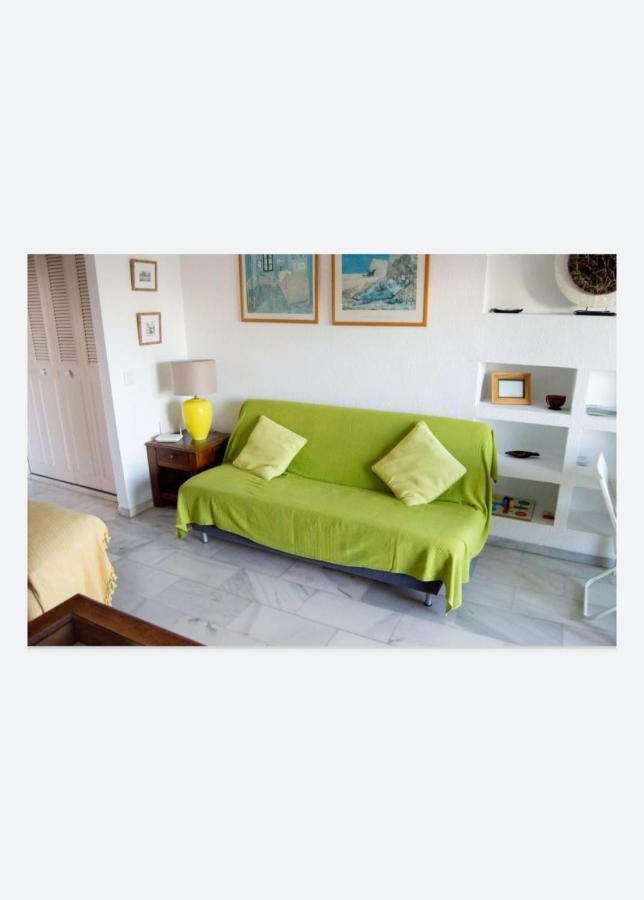 Espectacular Apartamento En Primera Linea De Playa Беналмадена Екстериор снимка
